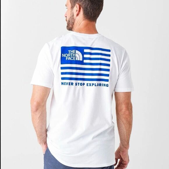 The North Face USA Box Tee - Picture 2 of 5